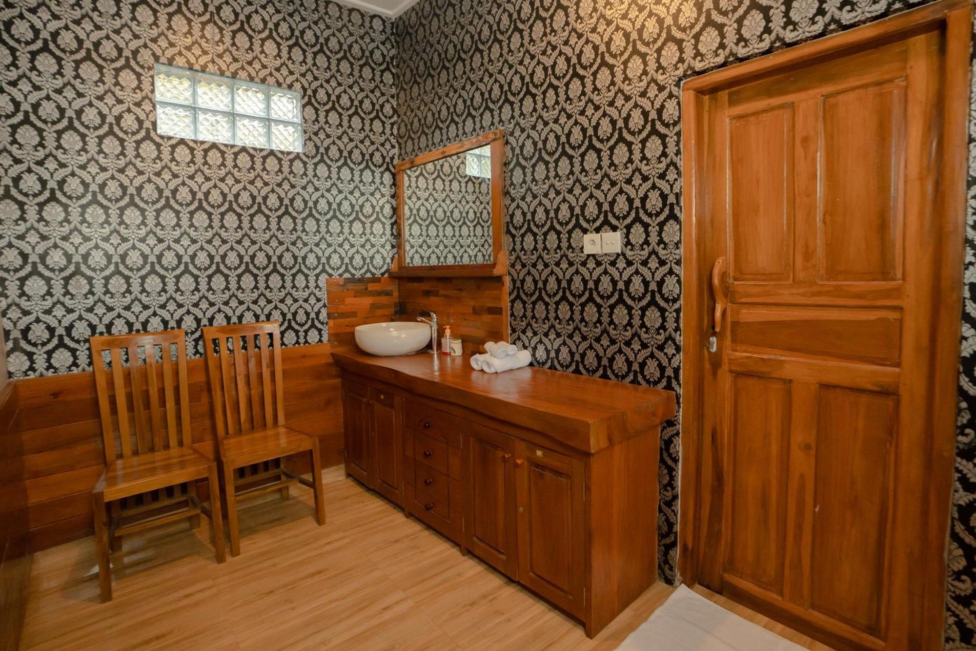 Bima Sakti Homestay Echo Beach Canggu Εξωτερικό φωτογραφία